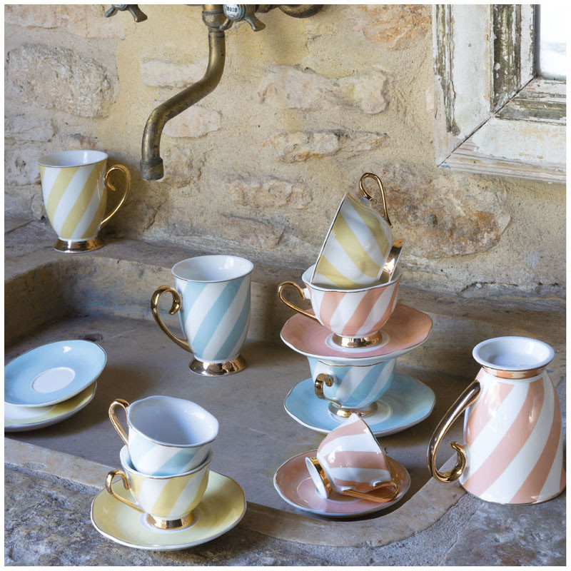 Tasse à thé recamier rayures pastel