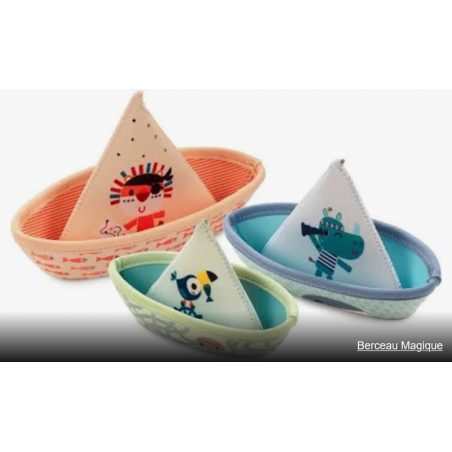 3 bateaux flottants jungle