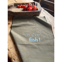 Torchon brodé on s'en fish Les chahutées